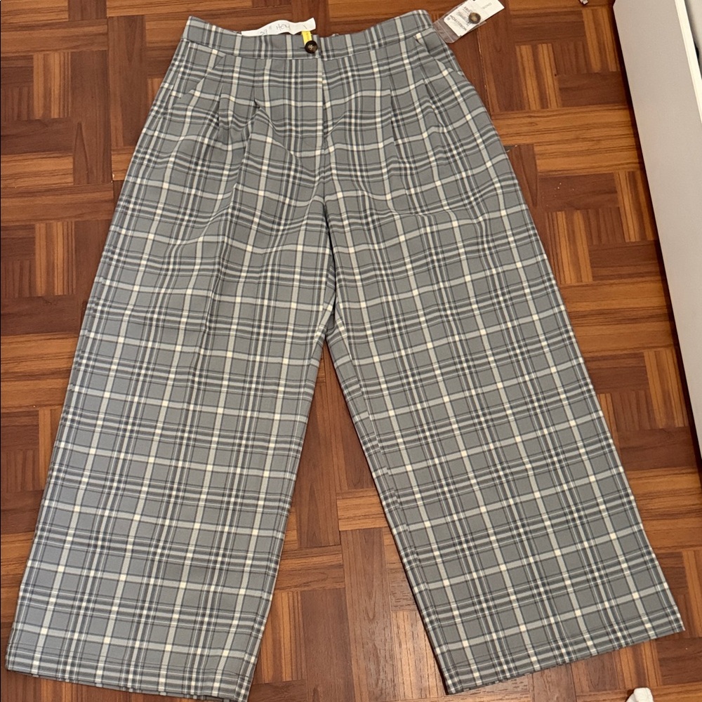 Treasure & Bond Gray Plaid Wide-Leg Pants